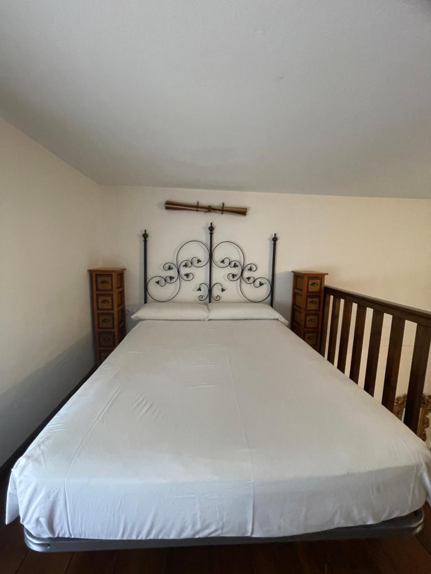 La Hacienda Del Marquesado 호텔 Albunan 외부 사진